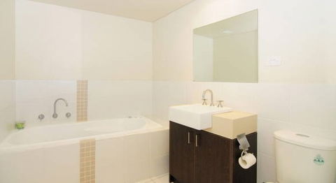 Bay Breeze - Accommodation 4U 0