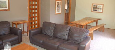 Beachfront House - Accommodation 4U 1