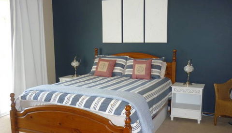 By The Bay - Accommodation 4U 3
