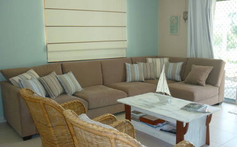 By The Bay - Accommodation 4U 5