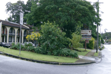 Poinciana Motel - Accommodation 4U 3