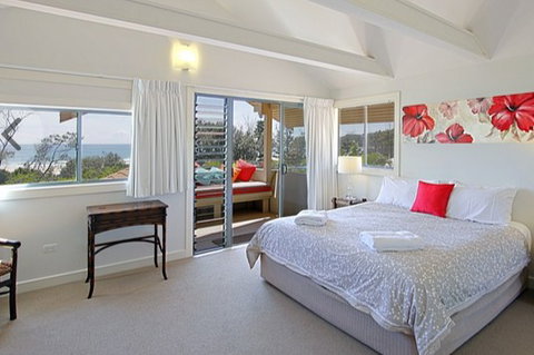 Aqua On Byron Villa B - Accommodation 4U 3