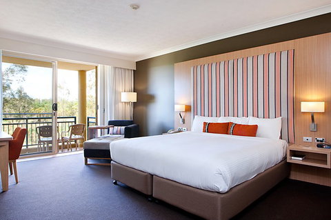 Mercure Gold Coast Resort - Accommodation 4U 2