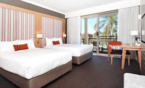 Mercure Gold Coast Resort - Accommodation 4U 3