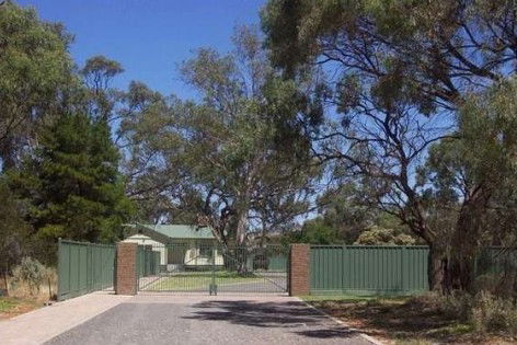 Lock 9 Lodge - Accommodation 4U 0