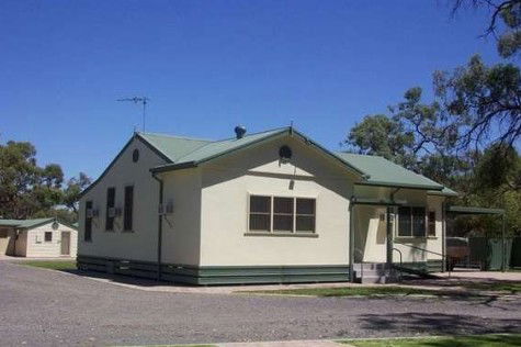 Lock 9 Lodge - Accommodation 4U 2