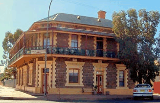 Duke Of Cornwall Inn - Accommodation 4U 0