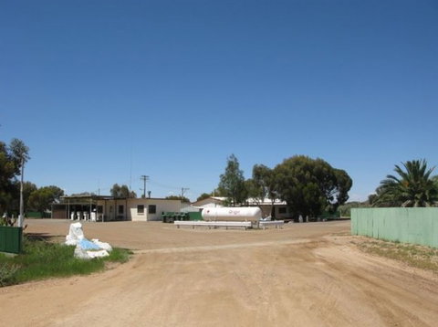 Silverland Caravan Park - Accommodation 4U 1