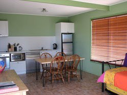Fossickers Cottages - Accommodation 4U 0