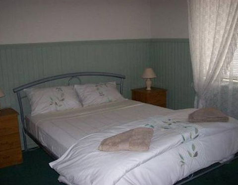 Riverland Holiday Cottage - Accommodation 4U 2