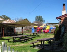The Royal Hotel Adelong - Accommodation 4U 1