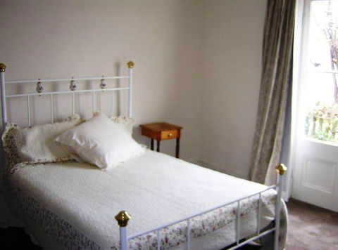 Cooma Cottage - Accommodation - Accommodation 4U 1