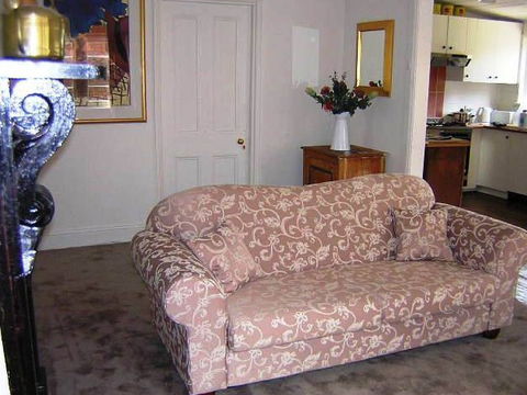 Cooma Cottage - Accommodation - Accommodation 4U 3