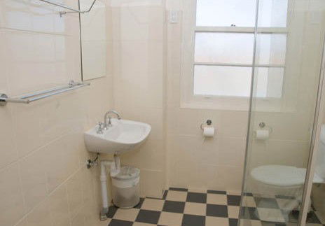 Alpine Hotel - Accommodation 4U 5