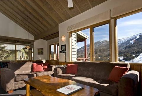 Banjo Townhouses - Accommodation 4U 1