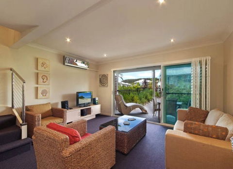 Pacific Blue Townhouse 358 - Accommodation 4U 3