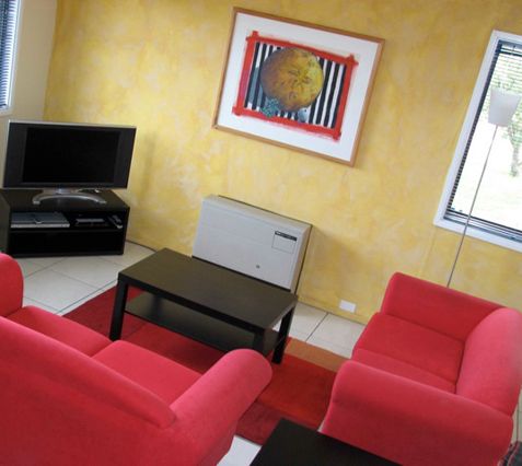 Small Details - Accommodation 4U 0