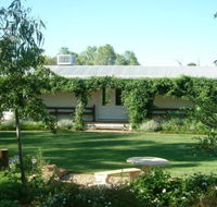 Wilga Park Cottage - Accommodation 4U
