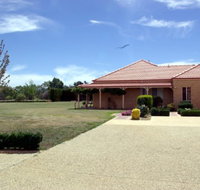 Fairways Bed and Breakfast at Jerilderie - Accommodation 4U