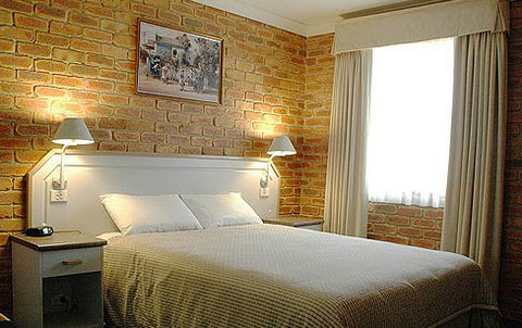 The Crossing Motel - Accommodation 4U 5