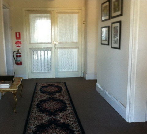 The Old Bridge Inn - Accommodation 4U 3