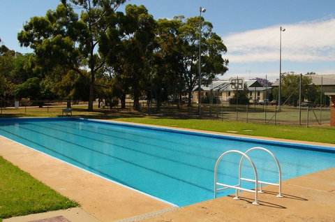 Murrumbidgee Rural Studies Centre Accommodation - Accommodation 4U 3