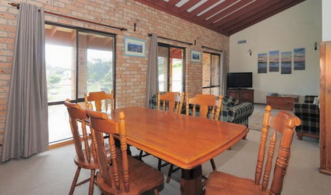 Baileys, Gerringong - Accommodation 4U 3