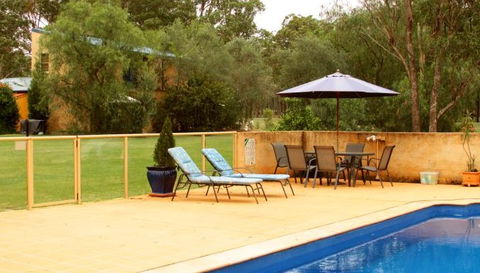 Chez Vous Villas - Accommodation 4U 3