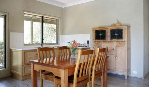 Billabong Moon - Accommodation 4U 5