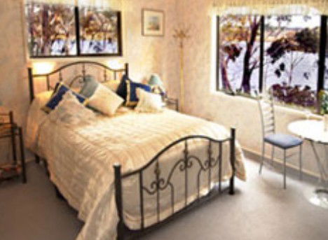 Blue Mountains Lakeside Bed And Breakfast - Accommodation 4U 1