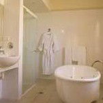 Amazing Country Escapes - Five Frogs - Accommodation 4U 4