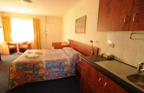 Amber Court Coonabarabran - Accommodation 4U 5