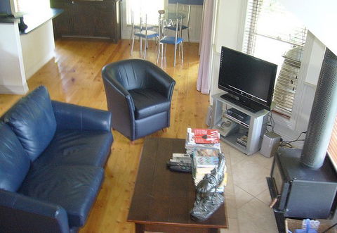 Amazing Country Escapes - Evanslea By The River - Accommodation 4U 1