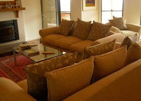 Amazing Country Escapes - Wombadah Guesthouse - Accommodation 4U 1