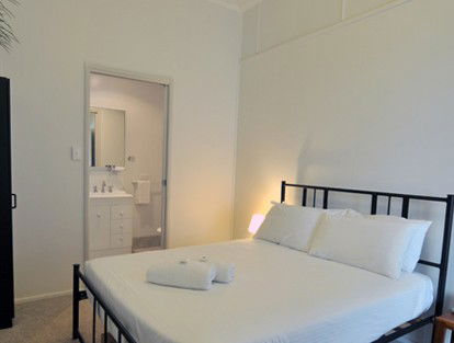 Alexandra Apartments - Accommodation 4U 2