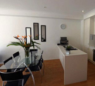 Alexandra Apartments - Accommodation 4U 6