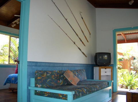 Moore Park Beach Huts - Accommodation 4U 3