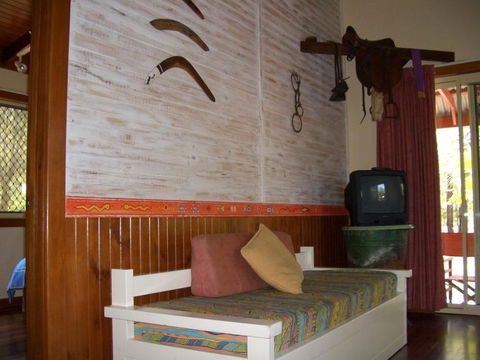 Moore Park Beach Huts - Accommodation 4U 4