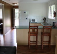 Sanctuary Lakes Fauna Retreat - Accommodation 4U
