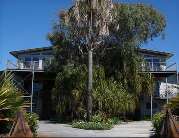 Shutters On The Beach - Accommodation 4U 1