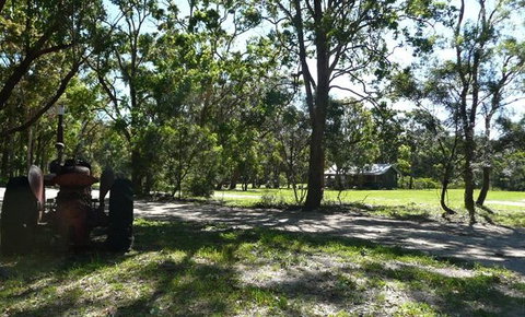 Possums Hollow And Hooters Hut - Accommodation 4U 2