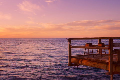 Straddie Bungalows - Accommodation 4U 3