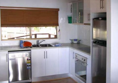 Amity Shaws - Accommodation 4U 1