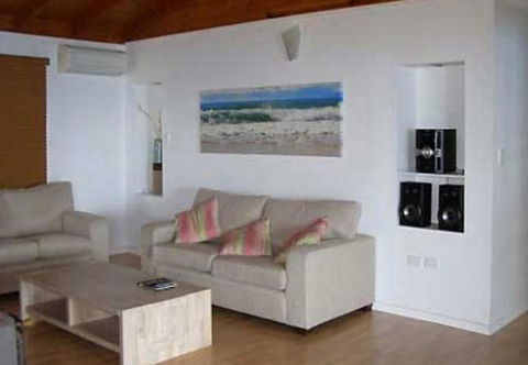 Amity Shaws - Accommodation 4U 3