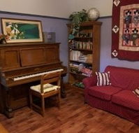 Barney Creek Vineyard Cottages - Accommodation 4U
