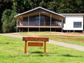 Bunderra - Holiday Home - Accommodation 4U 6