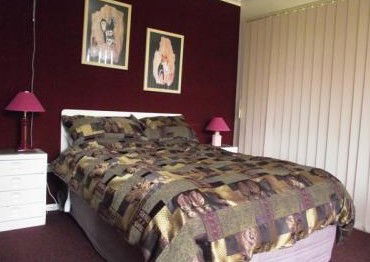 R And R - Holiday Home - Accommodation 4U 2
