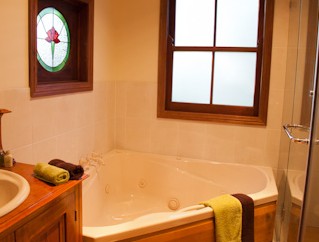 Homewood Cottages - Accommodation 4U 3