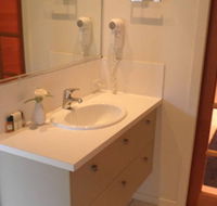 Ravensbourne Escape Silverwood Lodge - Accommodation 4U