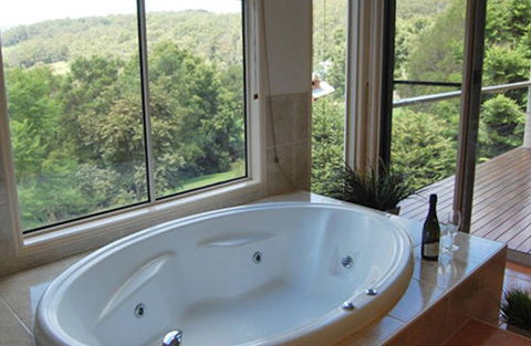 Ravensbourne Escape Kookaburra Kottage - Accommodation 4U 0